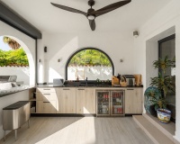 Wiederverkauf - Villa - Marbella - Nueva Andalucía