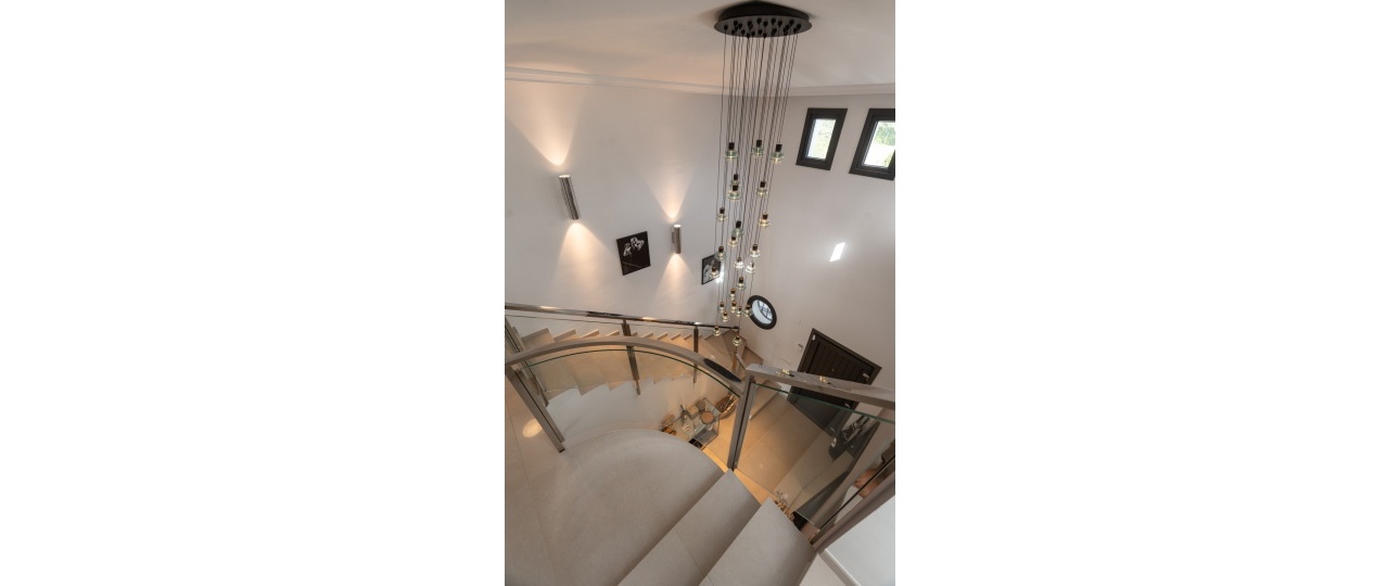 Wiederverkauf - Villa - Marbella - Nueva Andalucía