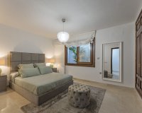 Wiederverkauf - Villa - Marbella - Nueva Andalucía