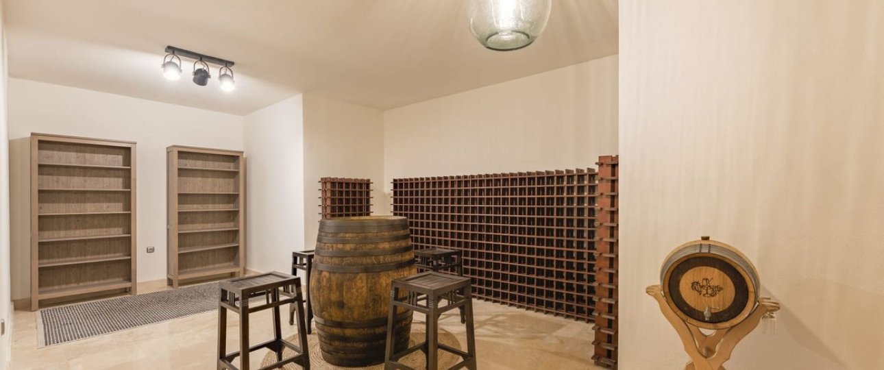 Wiederverkauf - Villa - Marbella - Nueva Andalucía