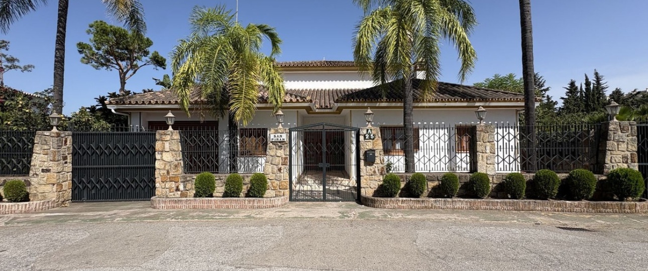Wiederverkauf - Villa - Marbella - Nueva Andalucía