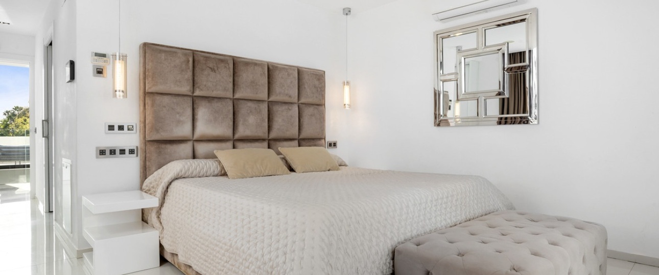 Wiederverkauf - Villa - Marbella - Nueva Andalucía
