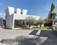 Wiederverkauf - Villa - Marbella - Nueva Andalucía