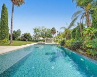 Wiederverkauf - Villa - Marbella - Nueva Andalucía
