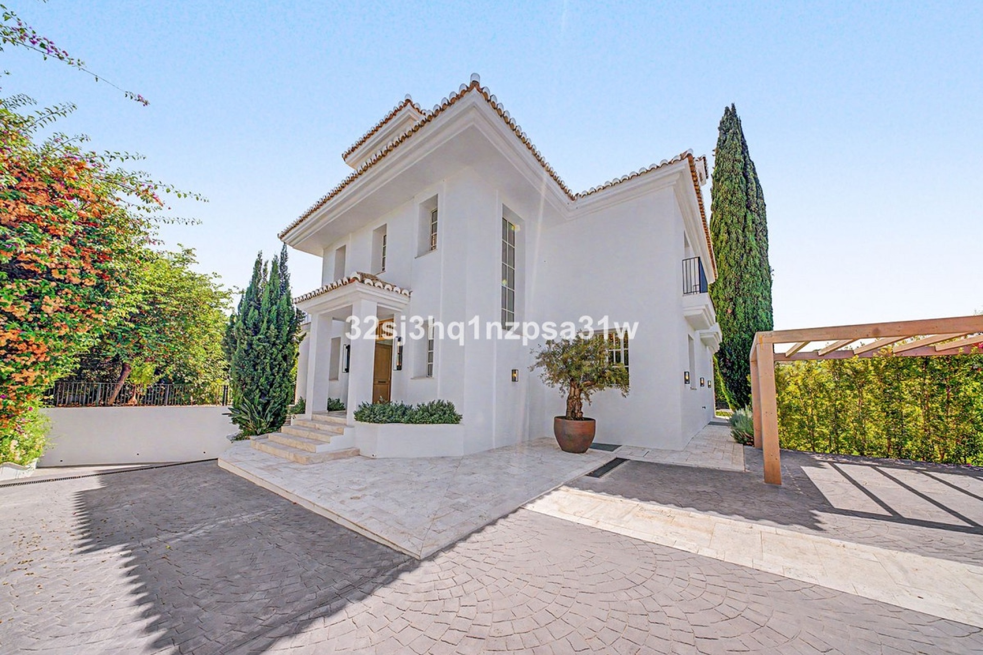 Wiederverkauf - Villa - Marbella - Nueva Andalucía