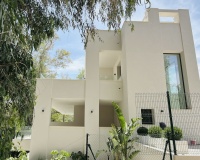 Wiederverkauf - Villa - Marbella - Nueva Andalucía