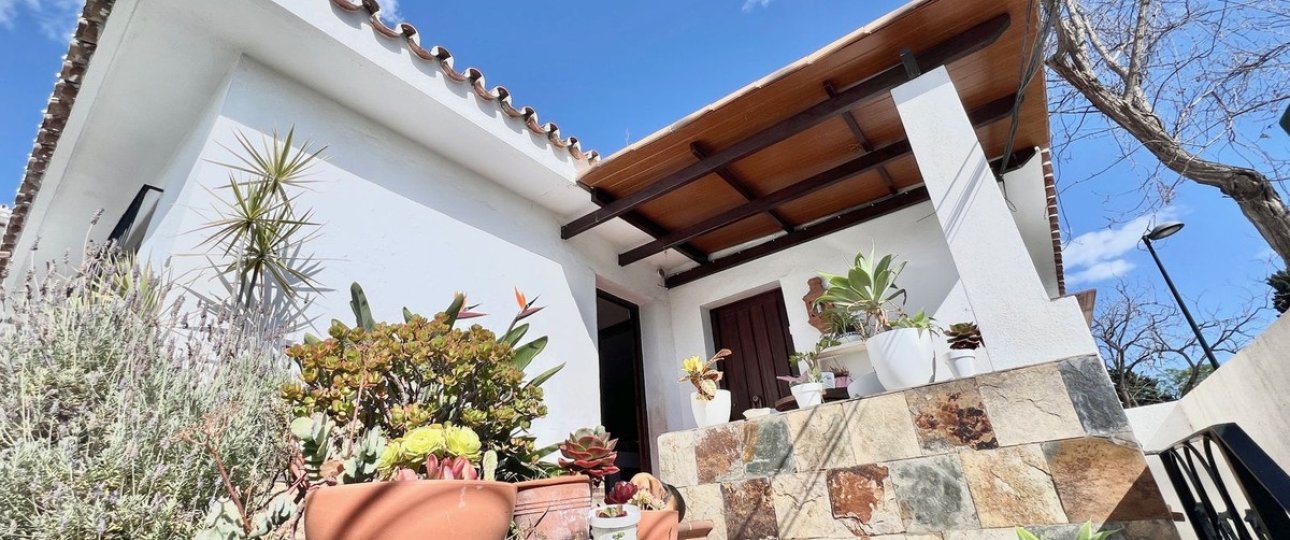 Wiederverkauf - Villa - Marbella - Nueva Andalucía