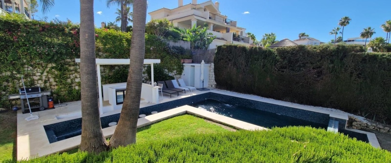 Wiederverkauf - Villa - Marbella - Nueva Andalucía