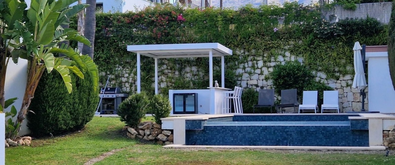 Wiederverkauf - Villa - Marbella - Nueva Andalucía