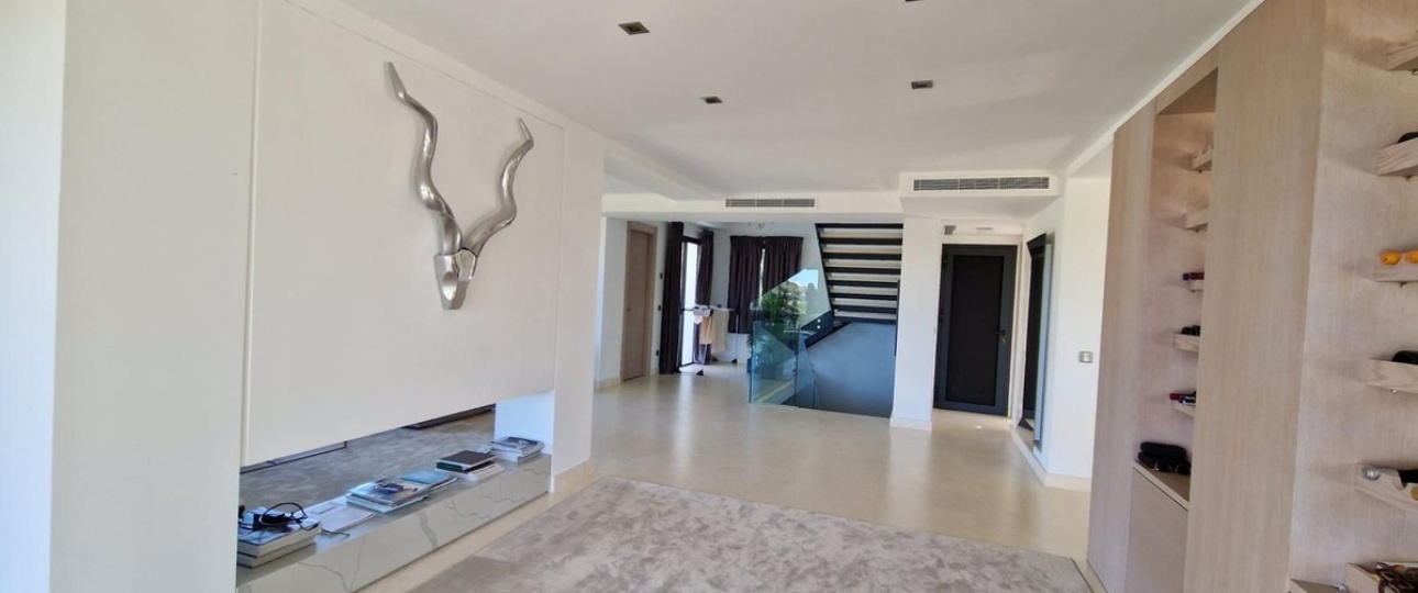 Wiederverkauf - Villa - Marbella - Nueva Andalucía