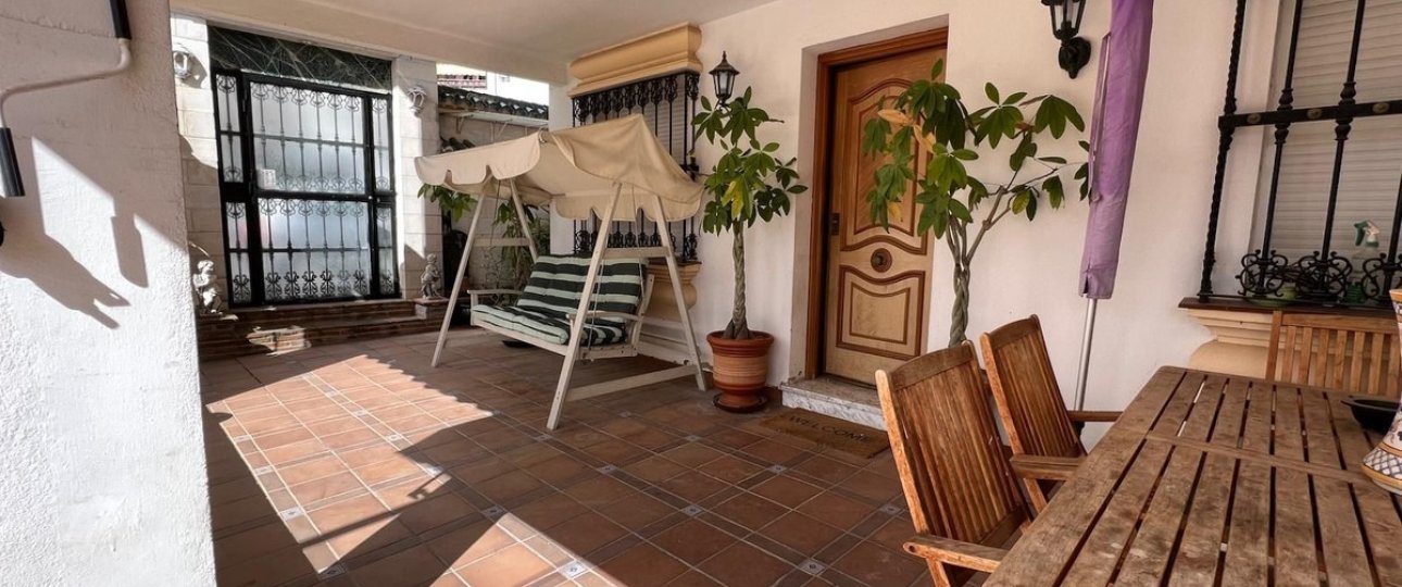 Wiederverkauf - Villa - Marbella - Nueva Andalucía