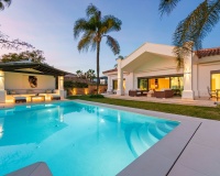 Wiederverkauf - Villa - Marbella - Nueva Andalucía