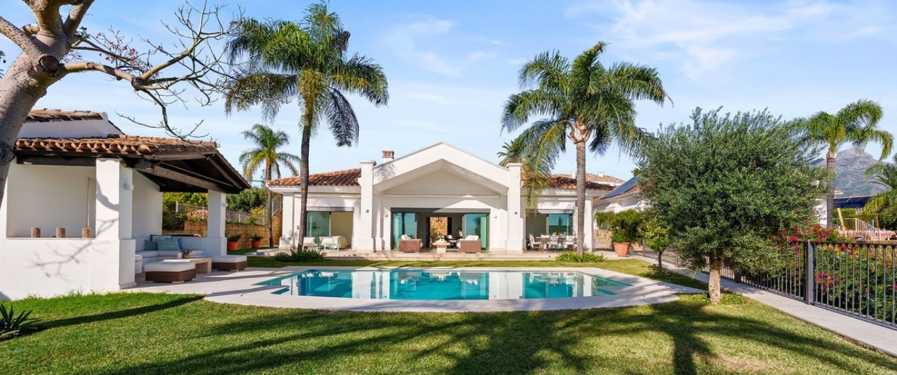 Wiederverkauf - Villa - Marbella - Nueva Andalucía