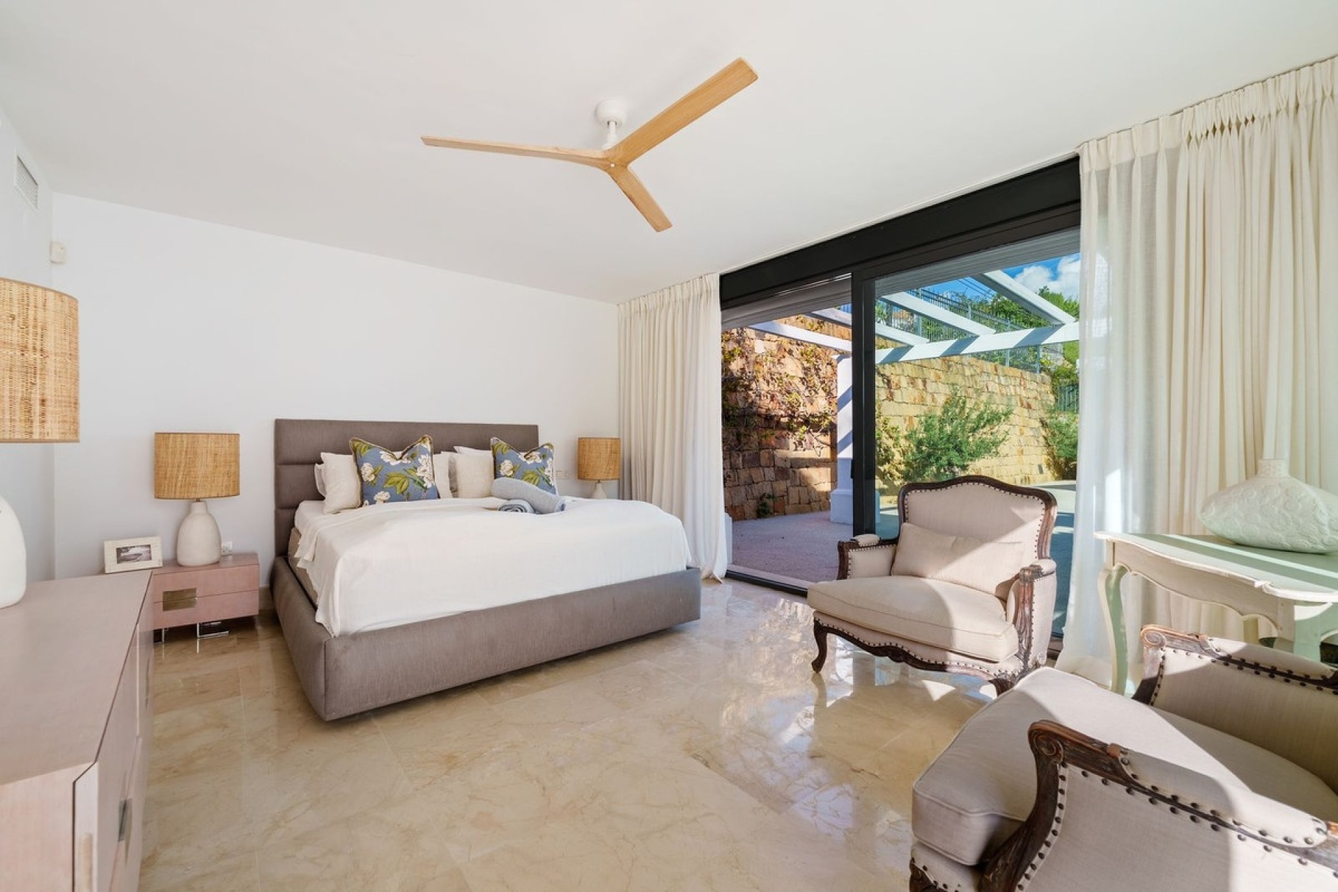 Wiederverkauf - Villa - Marbella - Nueva Andalucía