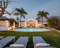 Wiederverkauf - Villa - Marbella - Nueva Andalucía