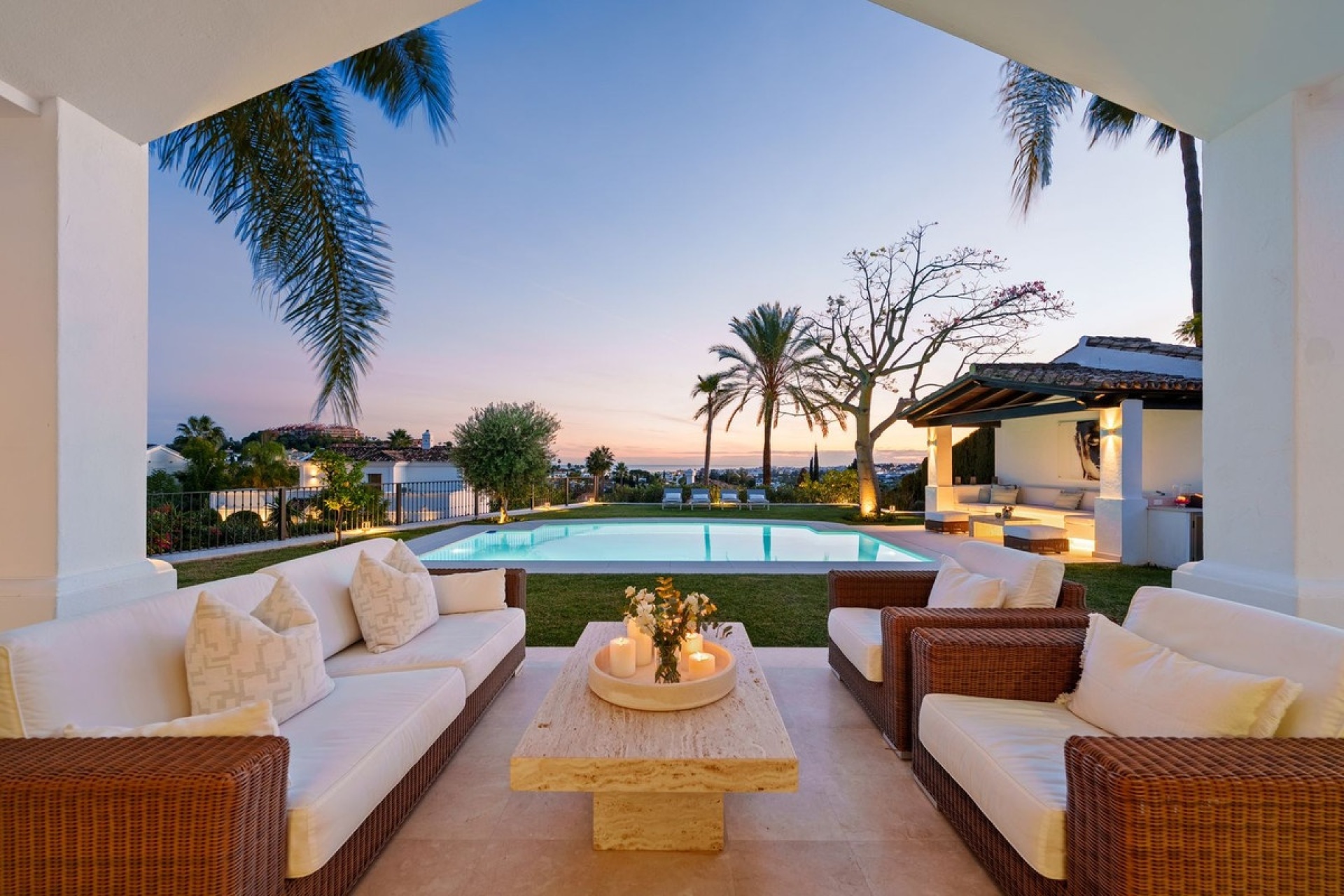 Wiederverkauf - Villa - Marbella - Nueva Andalucía