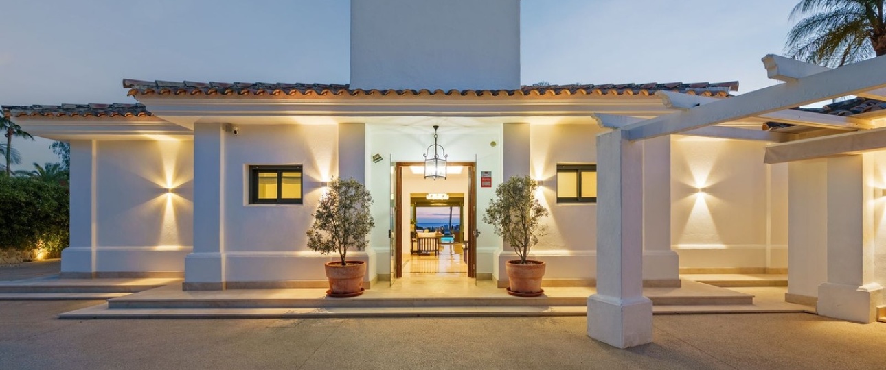 Wiederverkauf - Villa - Marbella - Nueva Andalucía