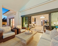 Wiederverkauf - Villa - Marbella - Nueva Andalucía