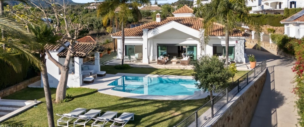 Wiederverkauf - Villa - Marbella - Nueva Andalucía
