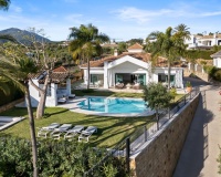 Wiederverkauf - Villa - Marbella - Nueva Andalucía