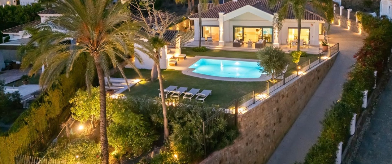 Wiederverkauf - Villa - Marbella - Nueva Andalucía