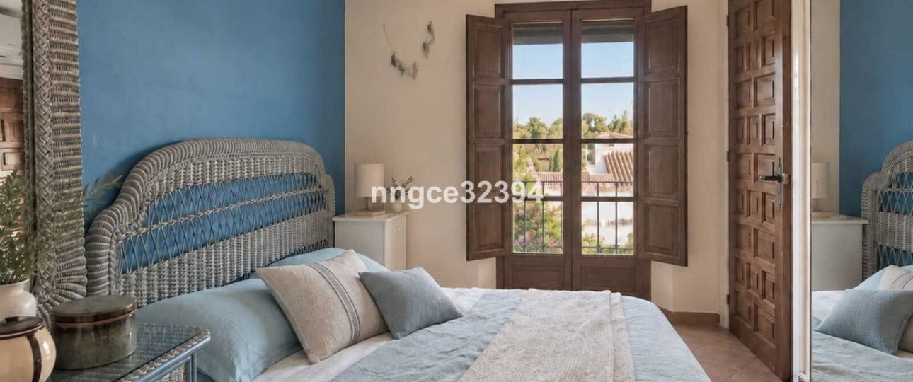 Wiederverkauf - Villa - Marbella - Nueva Andalucía