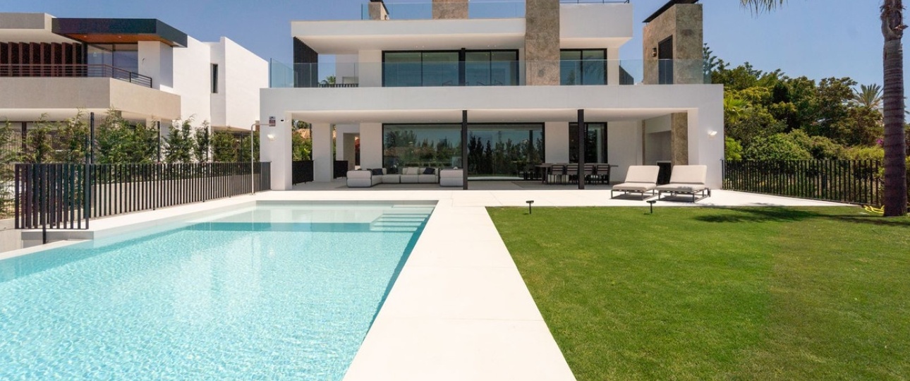 Wiederverkauf - Villa - Marbella - Nueva Andalucía