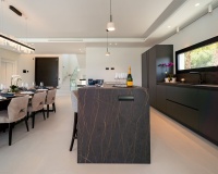 Wiederverkauf - Villa - Marbella - Nueva Andalucía