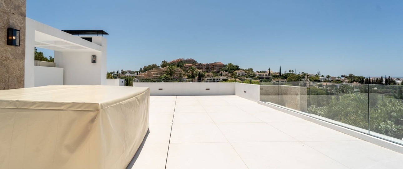 Wiederverkauf - Villa - Marbella - Nueva Andalucía