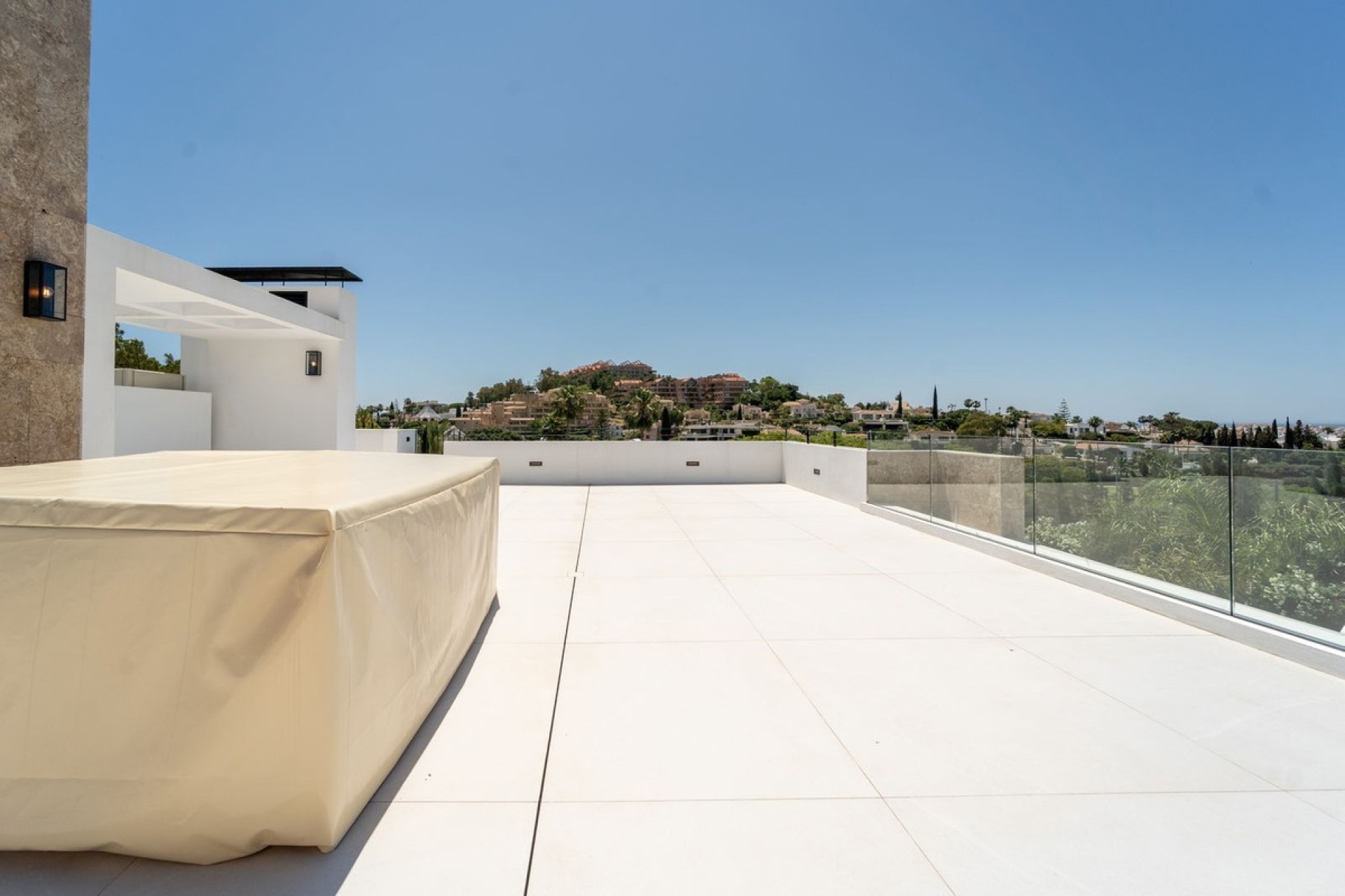 Wiederverkauf - Villa - Marbella - Nueva Andalucía