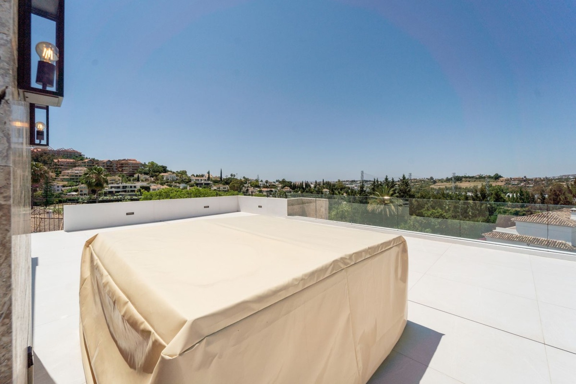 Wiederverkauf - Villa - Marbella - Nueva Andalucía