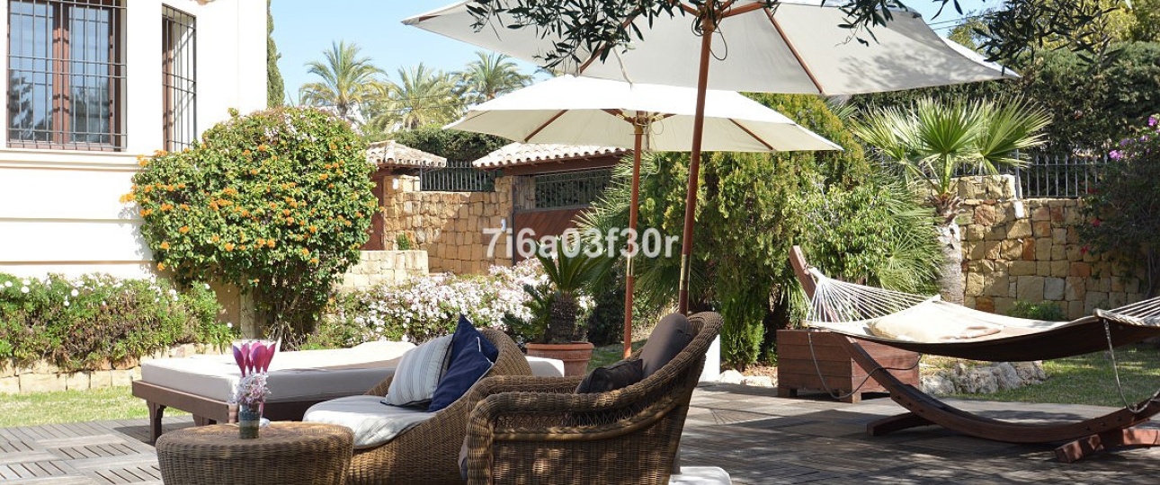 Wiederverkauf - Villa - Marbella - Nueva Andalucía