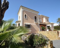Wiederverkauf - Villa - Marbella - Nueva Andalucía