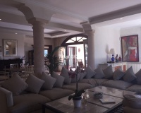 Wiederverkauf - Villa - Marbella - Nueva Andalucía