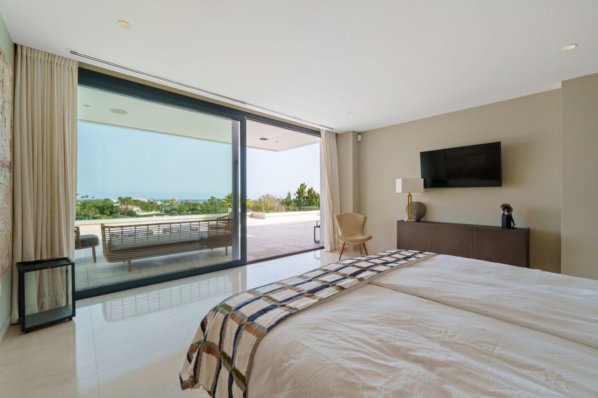 Wiederverkauf - Villa - Marbella - Nueva Andalucía