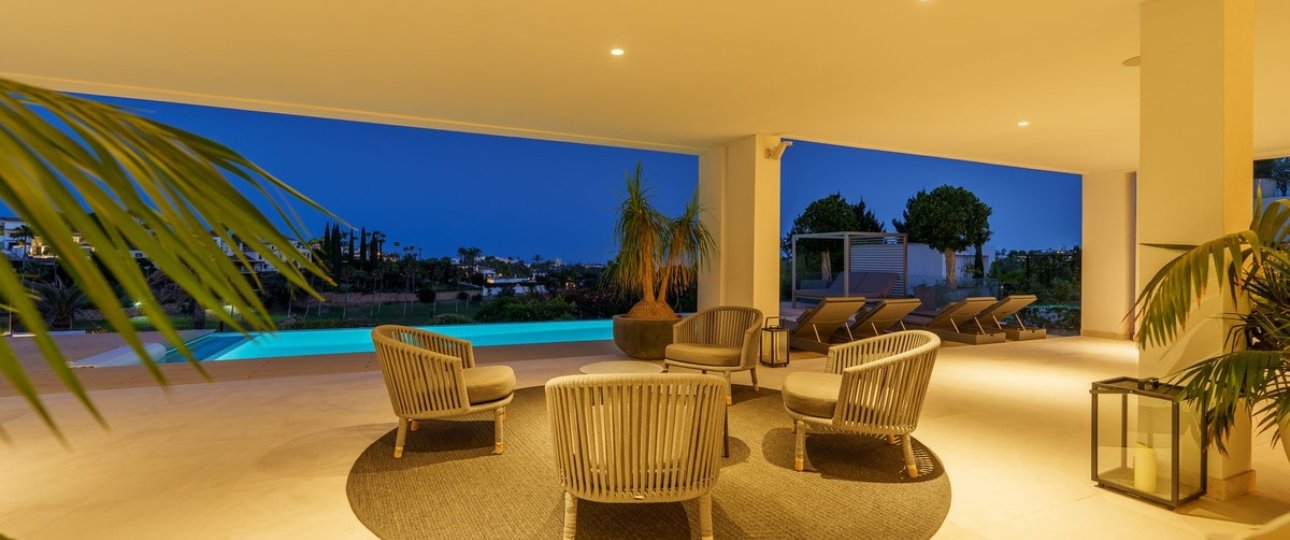 Wiederverkauf - Villa - Marbella - Nueva Andalucía