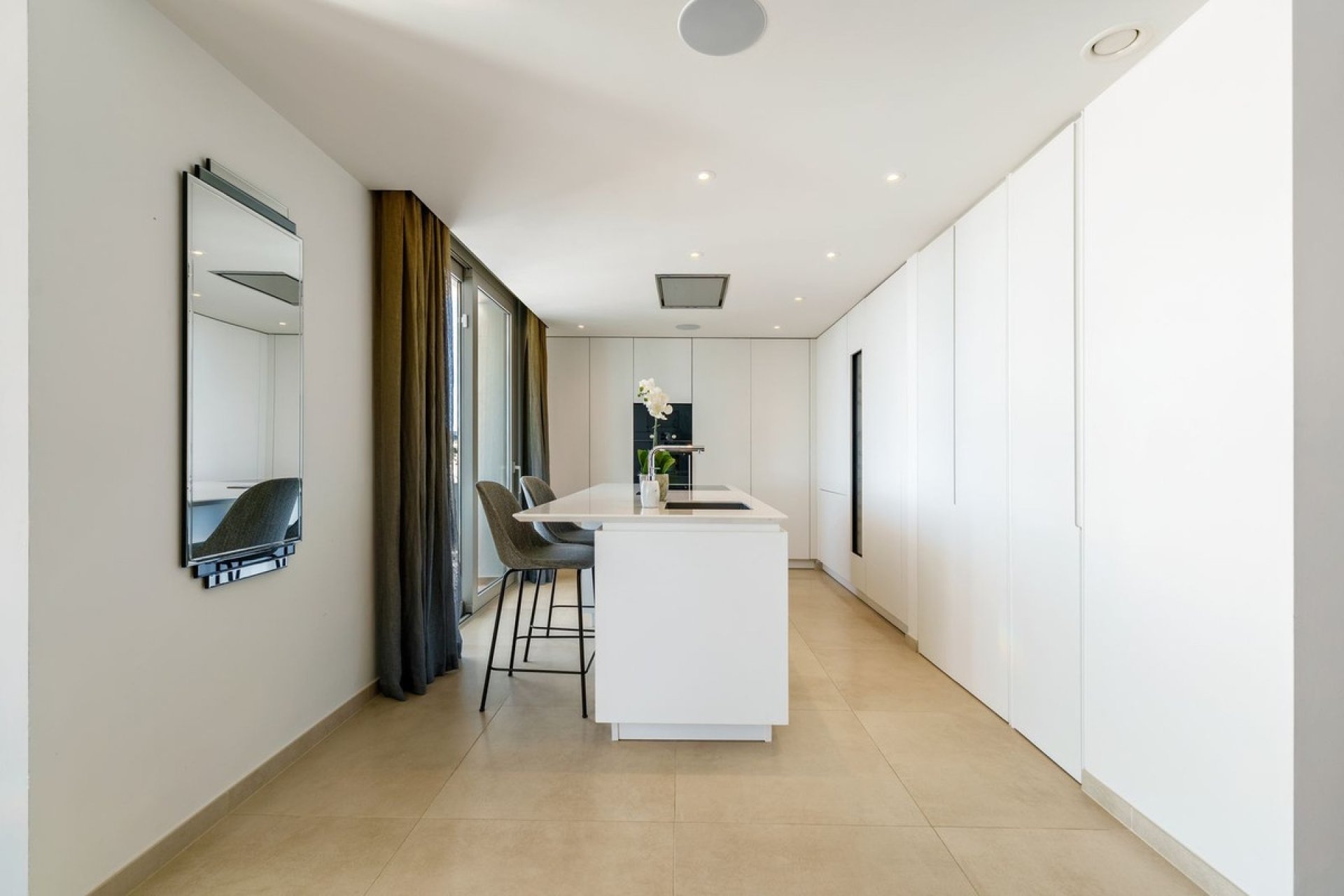 Wiederverkauf - Villa - Marbella - Nueva Andalucía