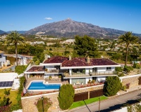 Wiederverkauf - Villa - Marbella - Nueva Andalucía