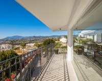 Wiederverkauf - Villa - Marbella - Nueva Andalucía