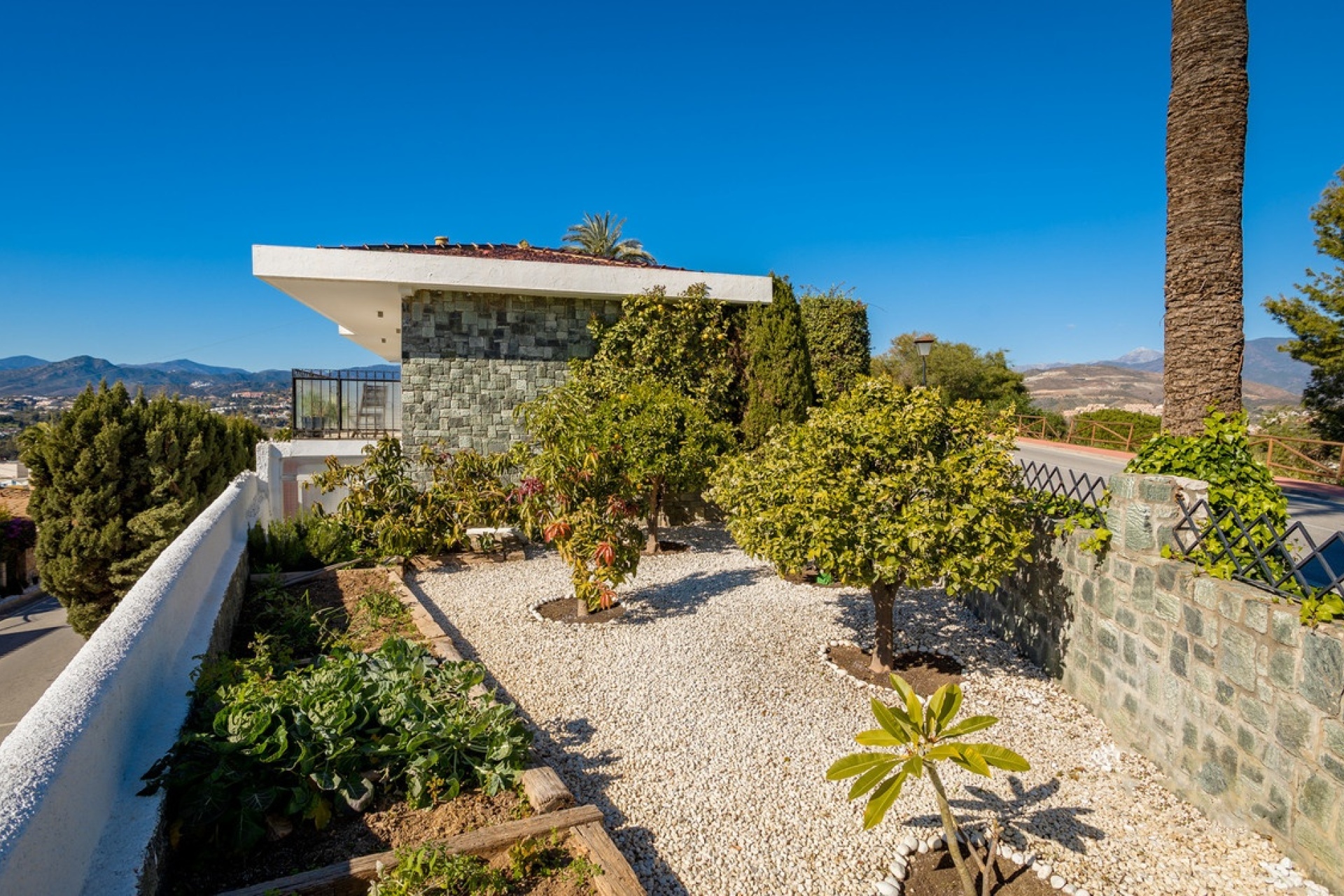 Wiederverkauf - Villa - Marbella - Nueva Andalucía
