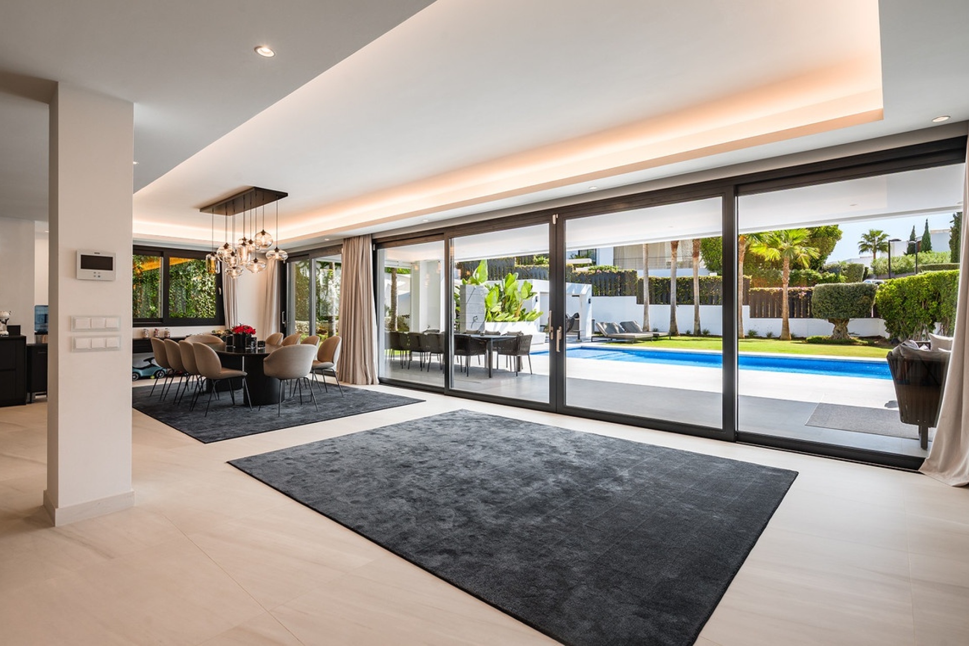 Wiederverkauf - Villa - Marbella - Nueva Andalucía