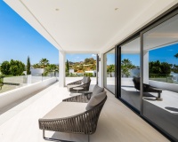 Wiederverkauf - Villa - Marbella - Nueva Andalucía