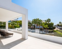 Wiederverkauf - Villa - Marbella - Nueva Andalucía