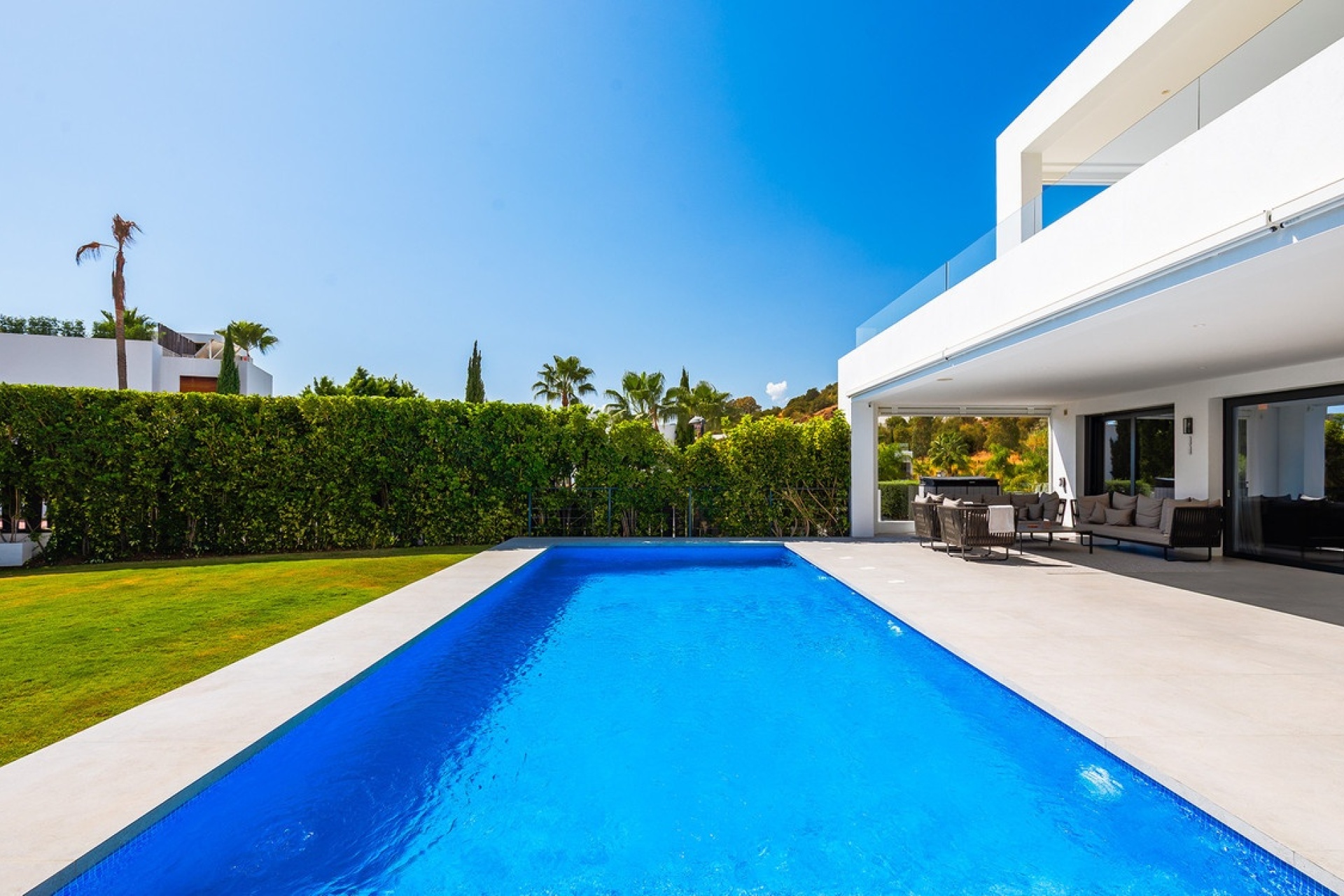 Wiederverkauf - Villa - Marbella - Nueva Andalucía
