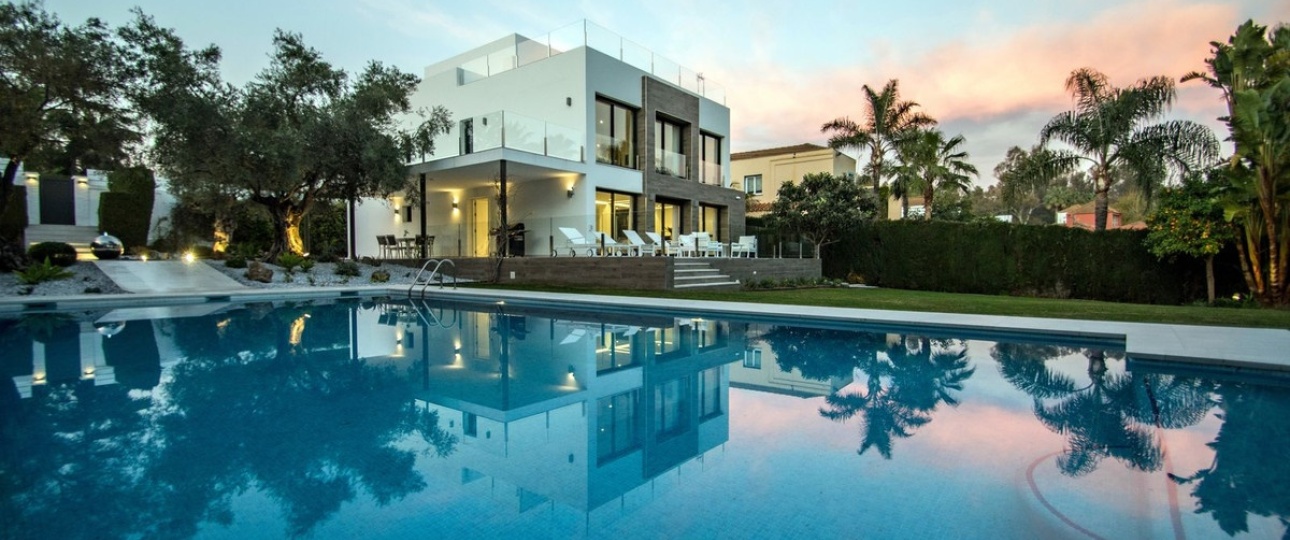 Wiederverkauf - Villa - Marbella - Nueva Andalucía