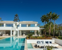 Wiederverkauf - Villa - Marbella - Nueva Andalucía