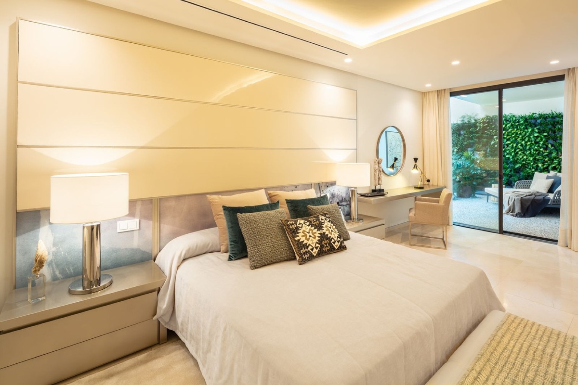 Wiederverkauf - Villa - Marbella - Nueva Andalucía