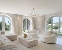 Wiederverkauf - Villa - Marbella - Nueva Andalucía