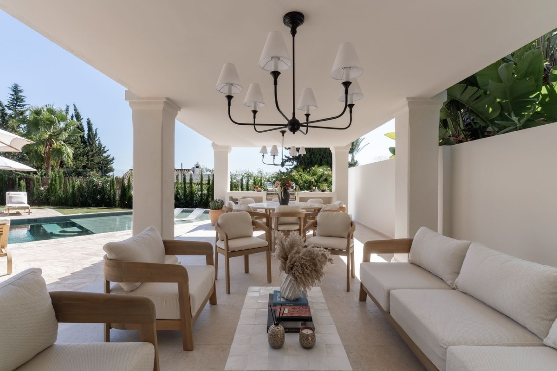Wiederverkauf - Villa - Marbella - Nueva Andalucía