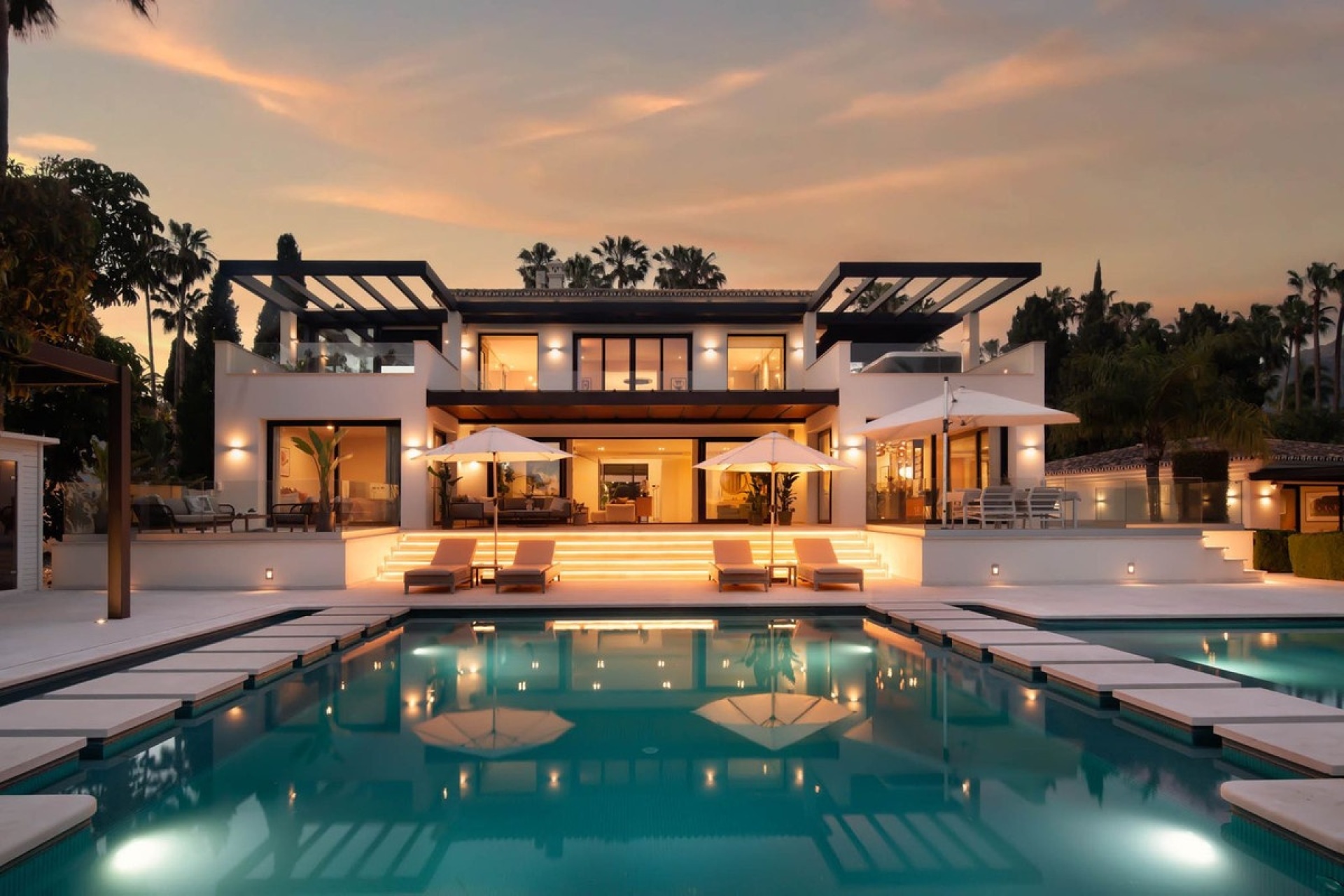 Wiederverkauf - Villa - Marbella - Nueva Andalucía